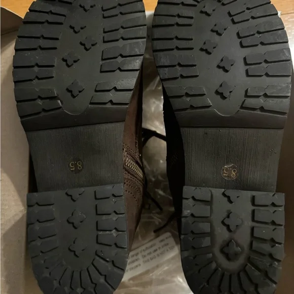 NWT Steve Madden Gobbin Brown Leather Ankle Boots - Picture 6 of 6